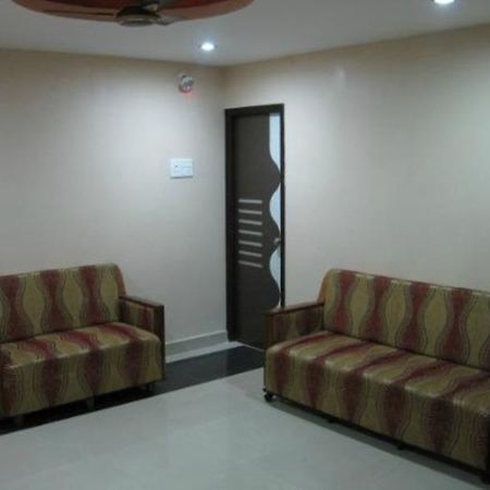 Dwaraka Inn Haïdarabad Extérieur photo